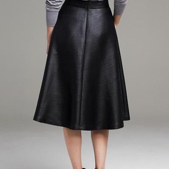 Banana Republic Skirt Black Size 0P - Picture 2 of 8